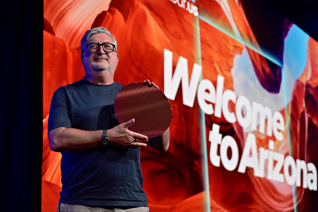 Postcard from Intel Tech Tour Arizona: Intel Data Center Group leader ...