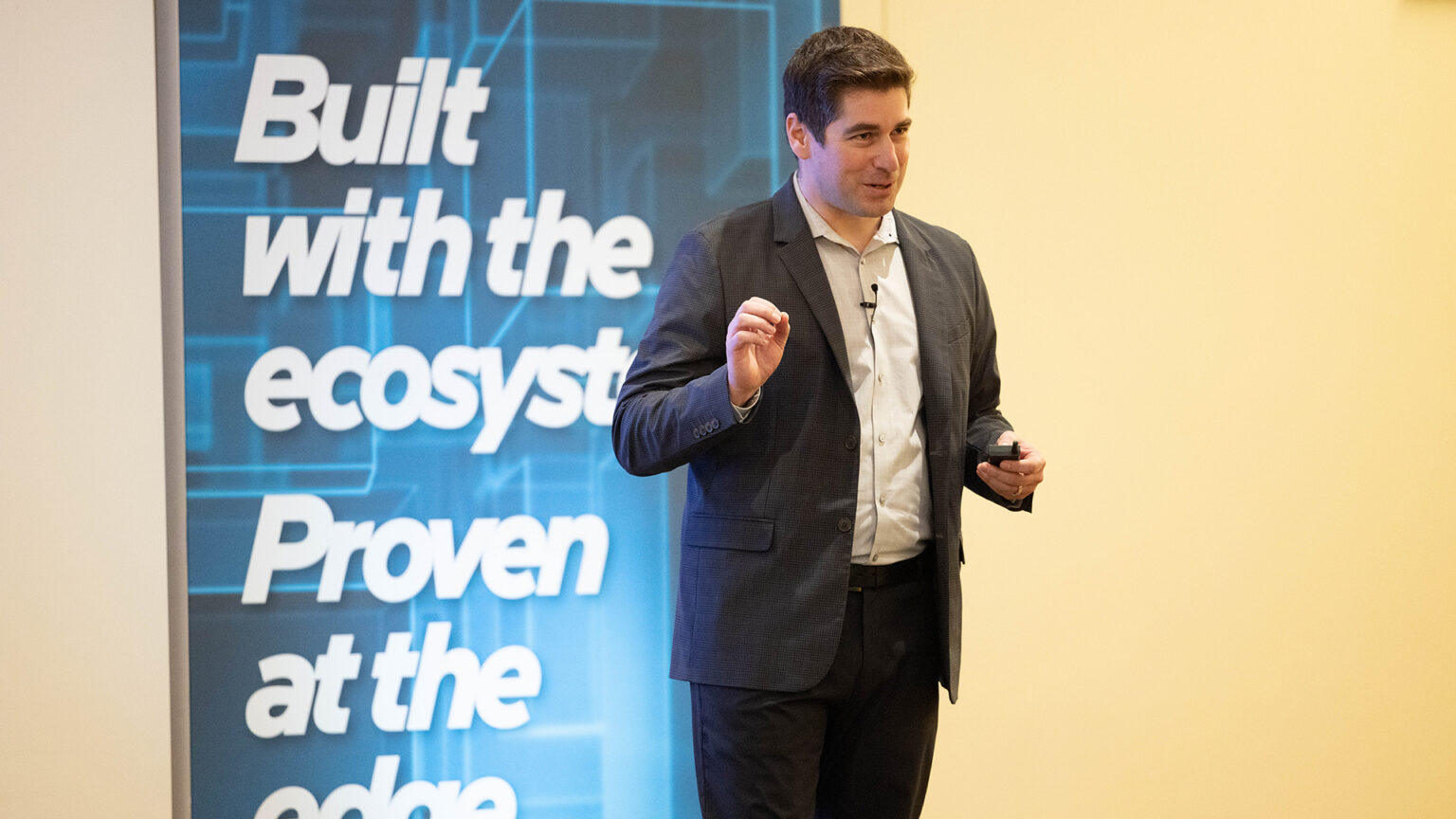 Intel Launches Core Series 2 Processor with Real-Time Performance and ...